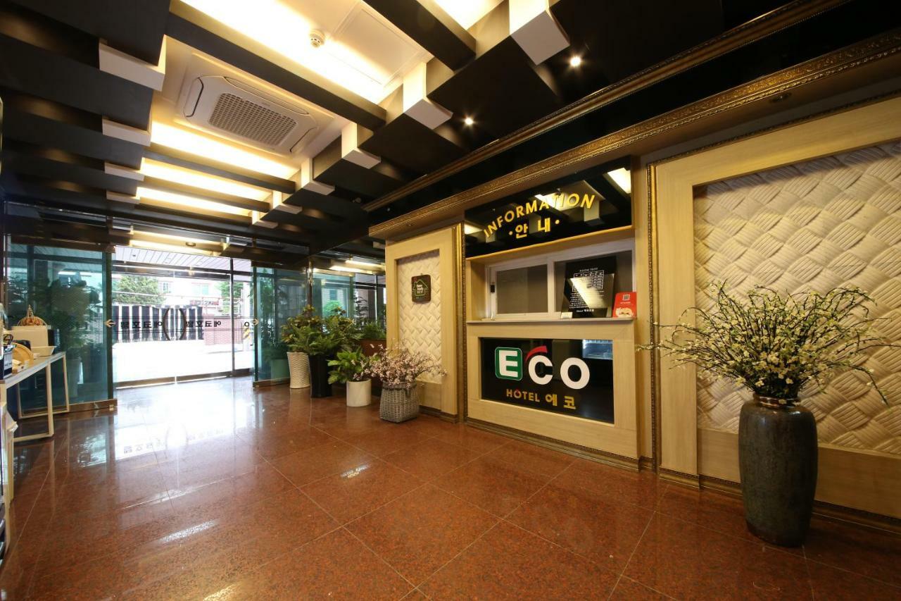 Eco Hotel Mokpo Exteriör bild